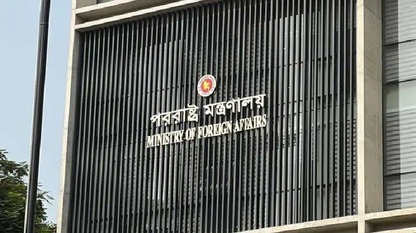 হাসিনাকে সংবাদমাধ্যমে কথা বলার সুযোগ দেওয়ায় ঢাকার ক্ষোভ