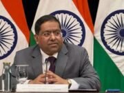 প্রধানমন্ত্রীকে ভারত সফরের আমন্ত্রণ ইস্যুতে অবস্থান স্পষ্ট করল দিল্লি