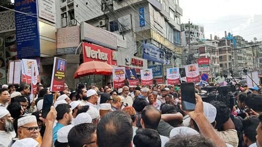 সংসদ অভিমুখে ১১ দলের পদযাত্রা শুরু
