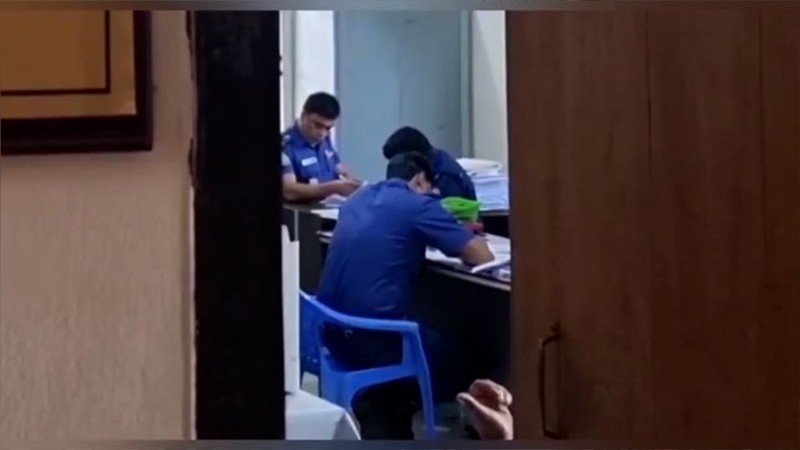 মাদকের সাথে সম্পৃক্ততার অভিযোগে ৫ পুলিশ সদস্য সাময়িক বরখাস্ত