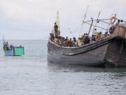 বঙ্গোপসাগরে ৩ ট্রলার ডুবি, উদ্ধার ৫০