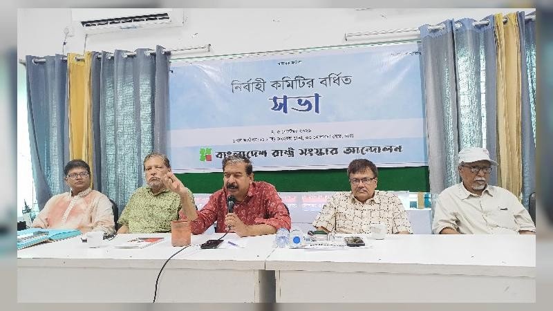 গণভোটের রায় বাস্তবায়নে জাতীয় ঐক্যের আহ্বান হাসনাতের