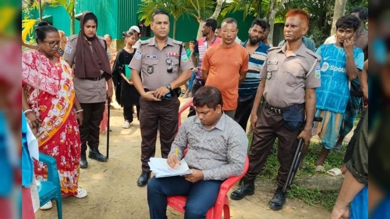 যশোরের কেশবপুর প্রেসক্লাব ‘মব’ সৃষ্টি করে দখল ও সাংবাদিকদের ওপর হামলা