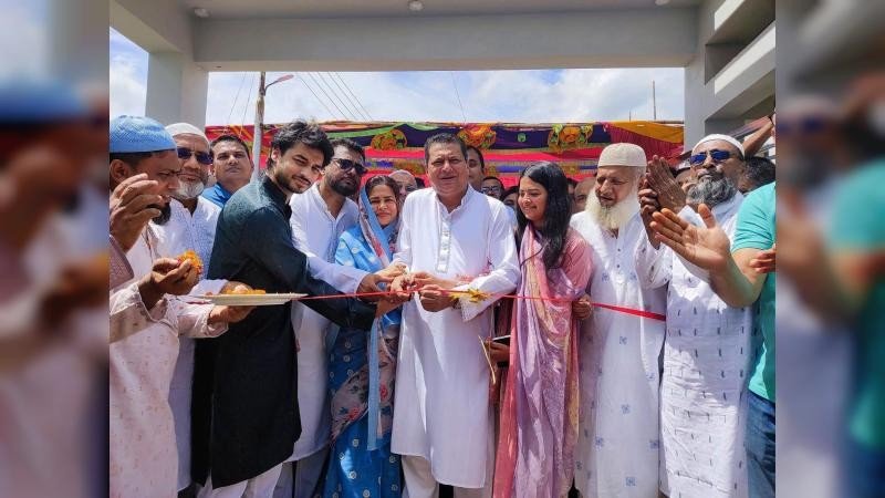 বাবার স্বপ্ন পূরণে কুমিল্লার বরুড়ায় ২০ শয্যার হাসপাতালের উদ্বোধন
