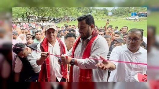 খাগড়াছড়িতে শিক্ষাবৃত্তি, আত্মকর্মসংস্থান, ব্রিজসহ নানা অবকাঠামো উদ্বোধন