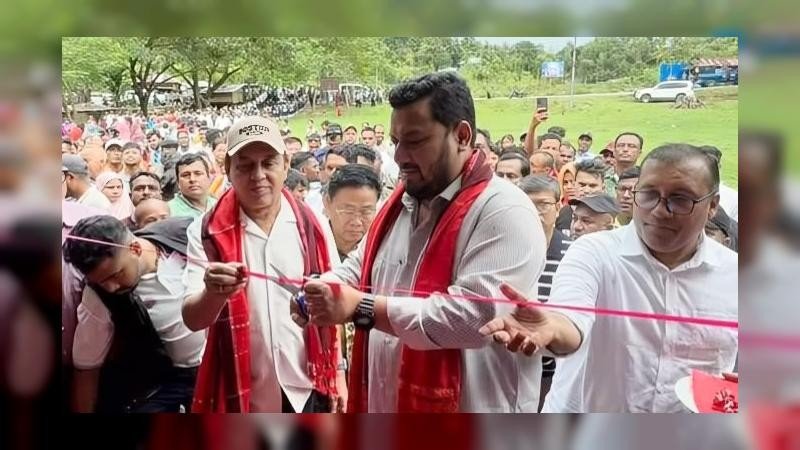 খাগড়াছড়িতে শিক্ষাবৃত্তি, আত্মকর্মসংস্থান, ব্রিজসহ নানা অবকাঠামো উদ্বোধন