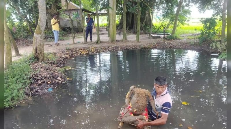 নন্দীগ্রামে কালীমন্দিরে প্রতিমা ভাঙচুর ও চুরি 
