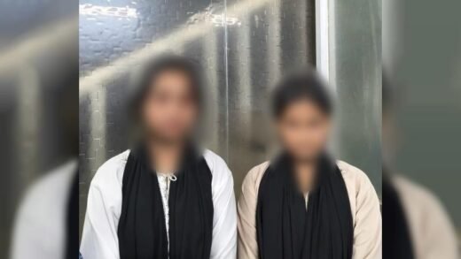 মাদ্রাসা যাওয়ার পথে নিখোঁজ হওয়া সেই ২ কিশোরী উদ্ধার