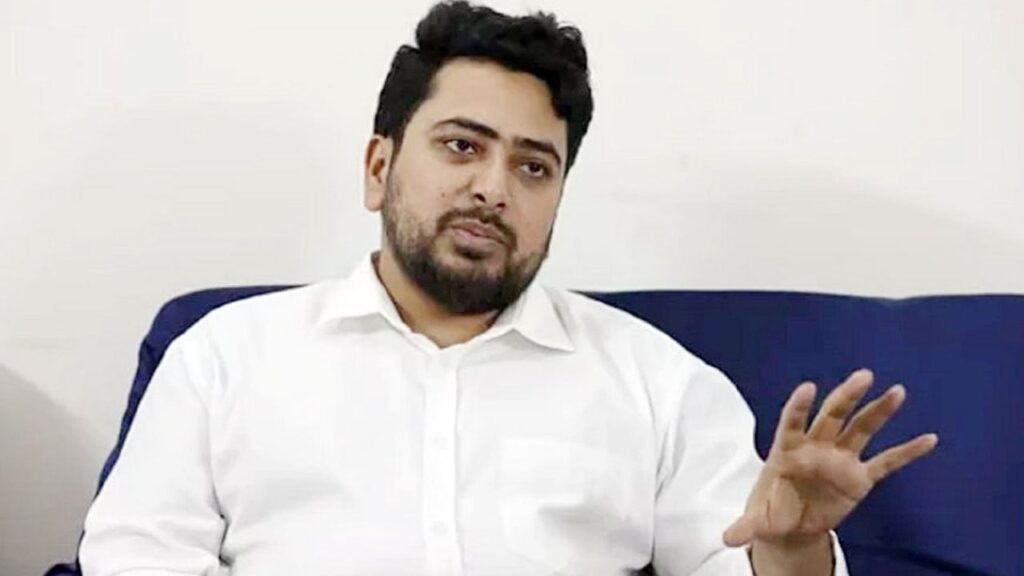স্পিকারের বিরুদ্ধে পক্ষপাতের অভিযোগ করলেন নাহিদ ইসলাম