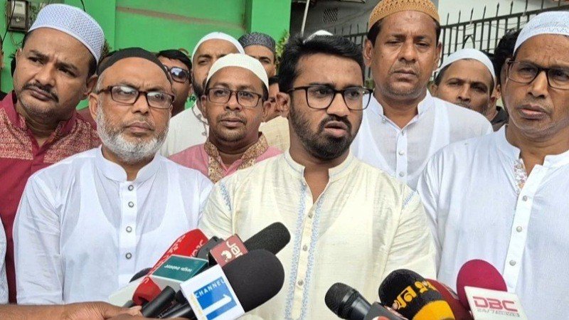 ‘জামায়াত-আওয়ামী লীগের পুরনো প্রেম জেগে উঠেছে’: রাশেদ খান