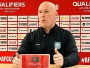 জোন্সকে কেন মাঝপথেই বরখাস্ত করল বাফুফে?