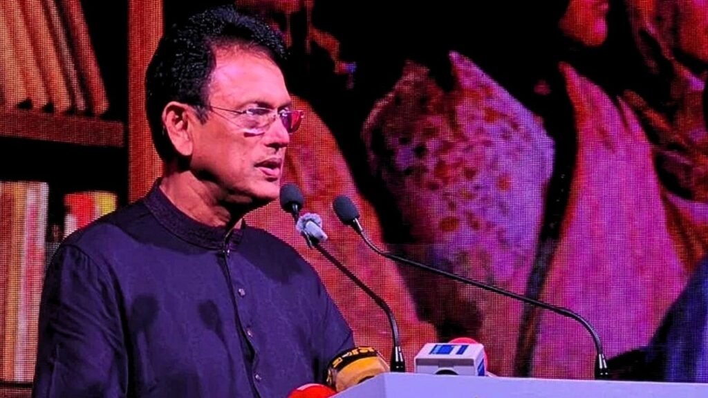 ভবিষ্যৎ প্রজন্মকে সঠিক পথে পরিচালিত করতে বইয়ের বিকল্প নেই: শিক্ষামন্ত্রী
