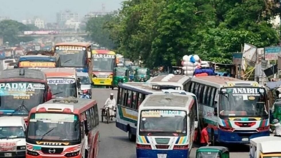 জ্বালানির দাম বাড়ায় বাসভাড়া বাড়ানোর প্রস্তাব মন্ত্রণালয়ে