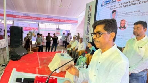 কৃষি কাজে কোনো লজ্জা নেই: কৃষিমন্ত্রী