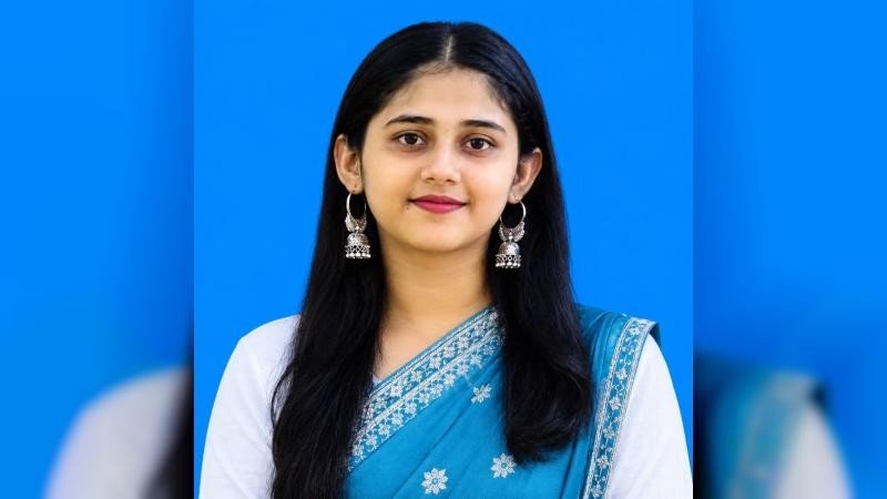 কক্সবাজারে ইজিবাইকের চাকায় ওড়না পেঁচিয়ে নারী পর্যটকের মৃত্যু