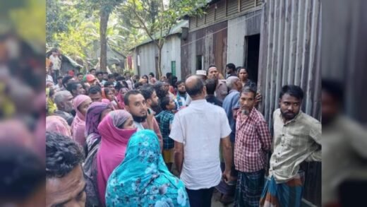 তিন দিন পর ঝোপে মিলল গৃহবধূর অর্ধগলিত মরদেহ