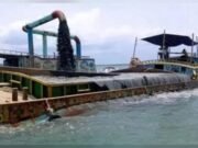 শর্তের তোয়াক্কা নেই, রাতভর চলছে বালু উত্তোলন