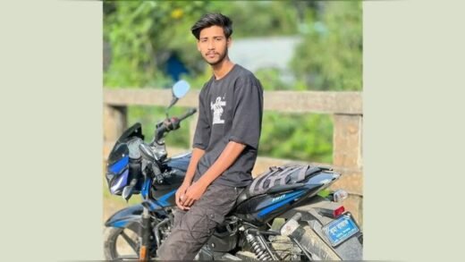 মাহফিলে যাওয়ার পথে কুপিয়ে জখম, আহত তরুণ আইসিইউতে