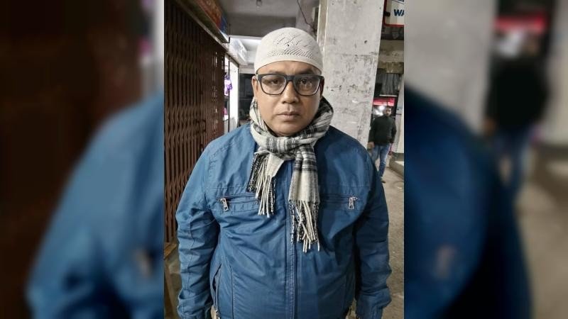 পঞ্চগড়ে রাতের আধারে সরকারী গাছ কাটার অভিযোগ তাঁতী দল নেতার বিরূদ্ধে