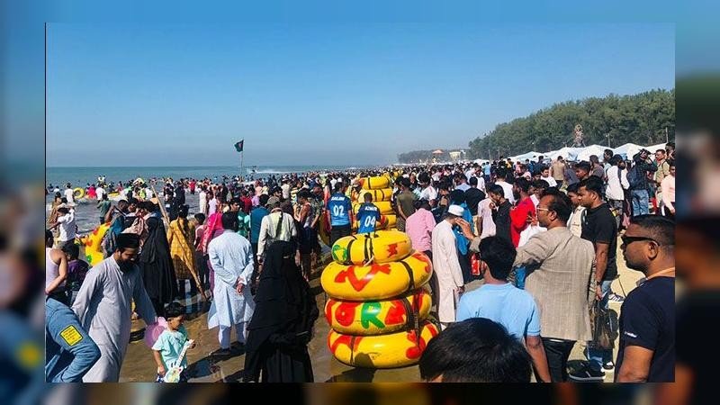 কক্সবাজার সৈকতে গোসলে নেমে ৩ পর্যটকের মৃত্যু, নিখোঁজ ২