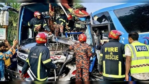 নাটোরের বনপাড়ায় ফের যাত্রীবাহী দুই বাসের মুখোমুখি সংঘর্ষে নিহত ১, আহত অন্তত ২৫ জন