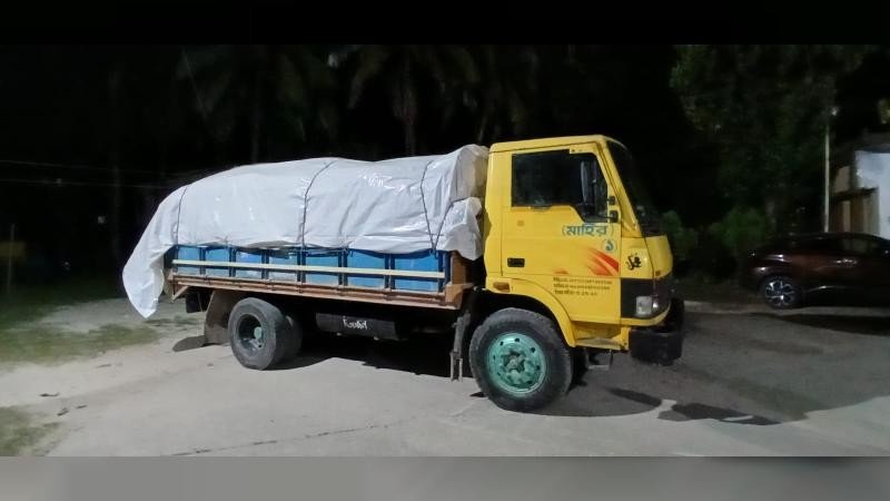 ভাঙ্গা এক্সপ্রেসওয়েতে ২৫০ বস্তা সরকারি সারসহ আওয়ামী লীগ নেতা আটক