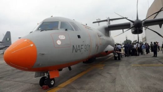 ৩২ আরোহী নিয়ে সামরিক বিমান বিধ্বস্ত