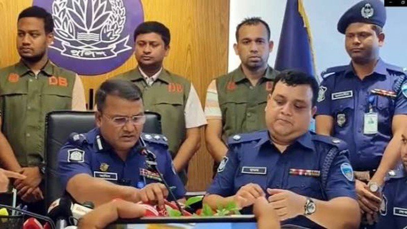 টিকটকের নেশায় স্কুল পালিয়ে উধাও হয় পঞ্চম ও তৃতীয় শ্রেণির চার ছাত্রী: পুলিশ