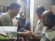 সেতুর পাইপ চুরি করতে গিয়ে আটক ১০, ছাড়াতে বিএনপি নেতার ‘তদবির’