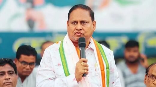 বাবরি মসজিদ তৈরি করতে চাওয়া সেই কবির দিলেন রাজনীতি ছাড়ার ইঙ্গিত