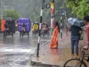 দেশের বিভিন্ন স্থানে বৃষ্টির আভাস, বাড়বে তাপমাত্রাও